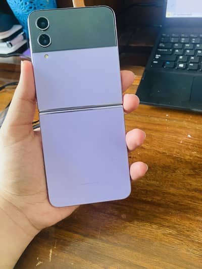 Samsung galaxy z flip 4 for sale