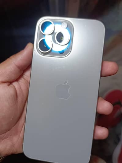 iPhone 15 pro max natural titanium 256 gb with box