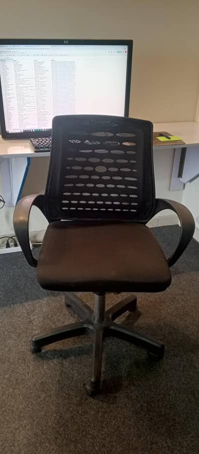 Office Chair for Sale – Comfortable & Durable