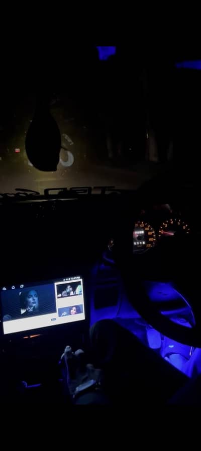 shaat original Baki shawad h sell all ok back camera LCD speaker