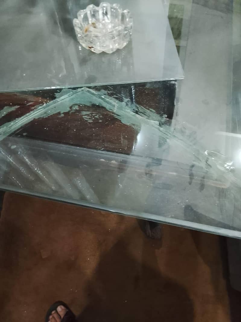 solid wood chiniyoti dining table 4