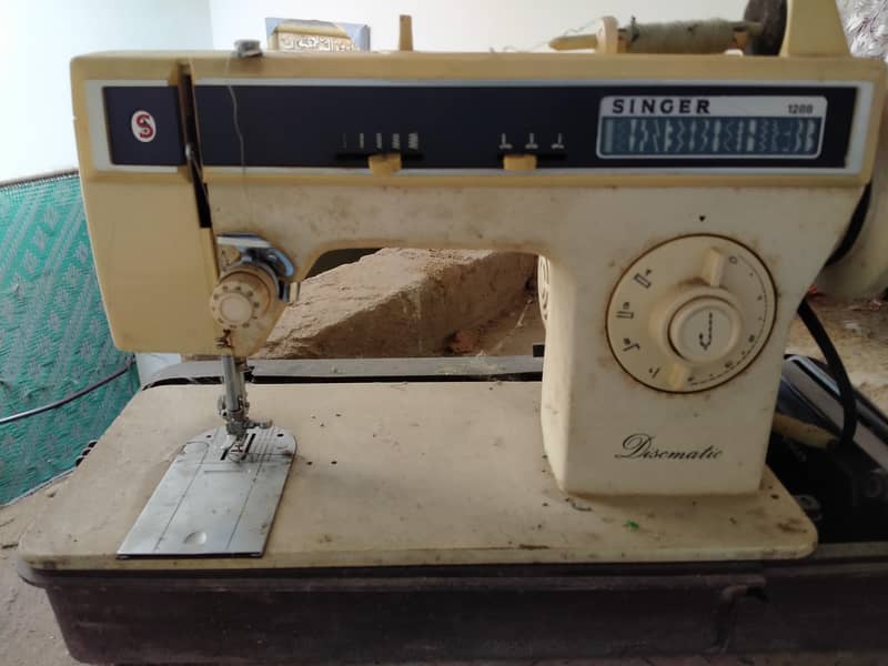 singer old machine 1