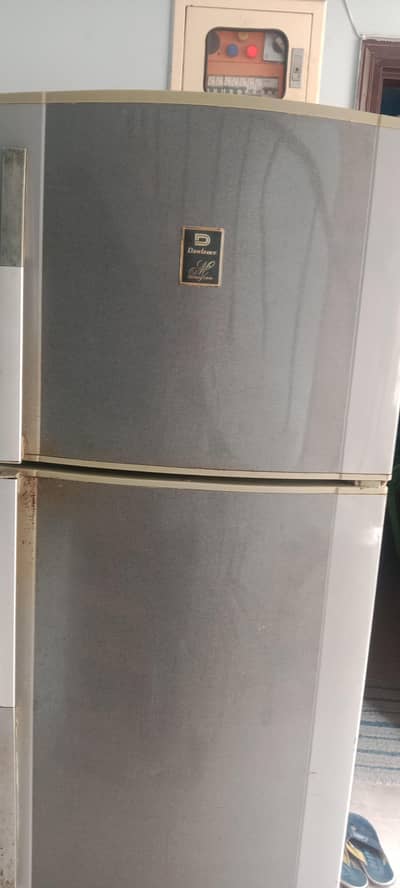 DAWLANCE REFRIGERATOR USED FOR SELL