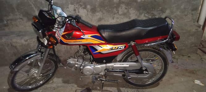 honda cd 70 8. october. 2025 model