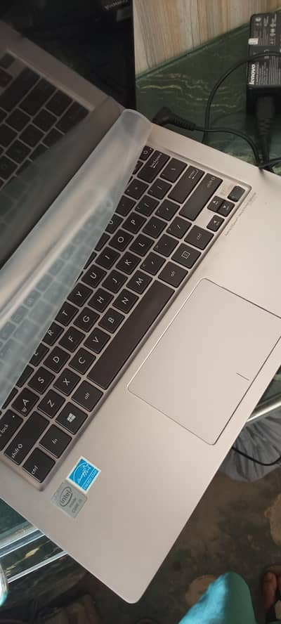 loptop window 10 home instuld