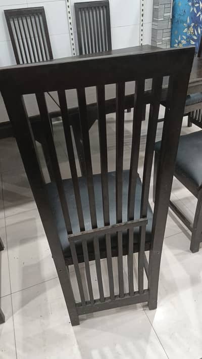 20 chair wodden and 5 table