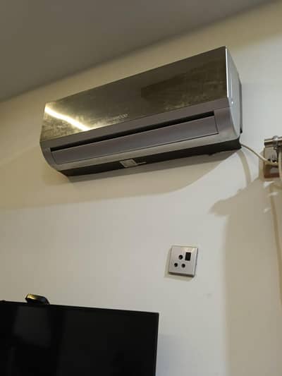 Kenwood Air Conditioner 1 Ton  eCrystal