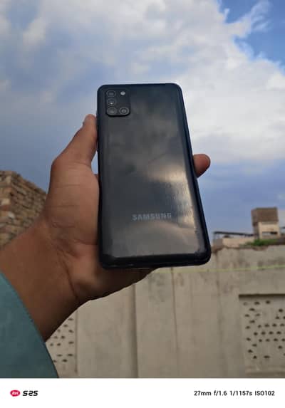 Samsung Galaxy a31  super AMOLED