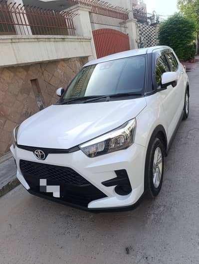 Toyota Raize Pearl White 5 grade key Engine start Unregistered