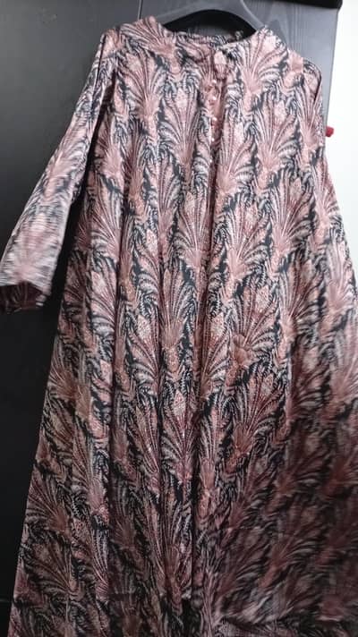 Silk frawk with flair