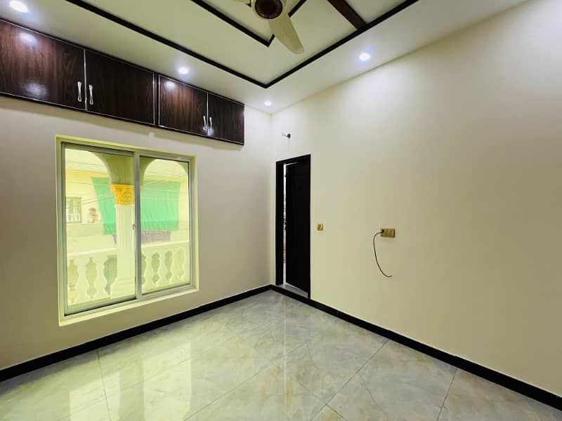 Upper portion for Rent 3