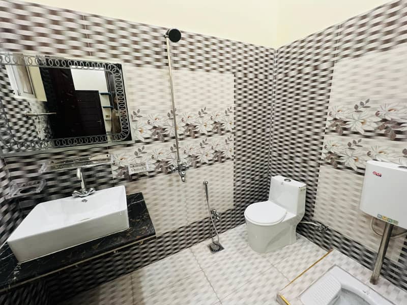 Upper portion for Rent 4