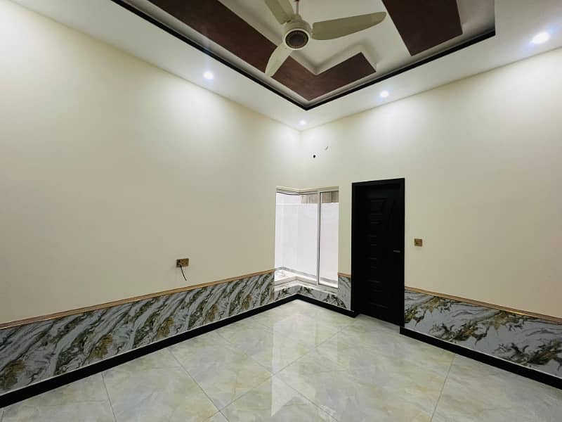 Upper portion for Rent 5