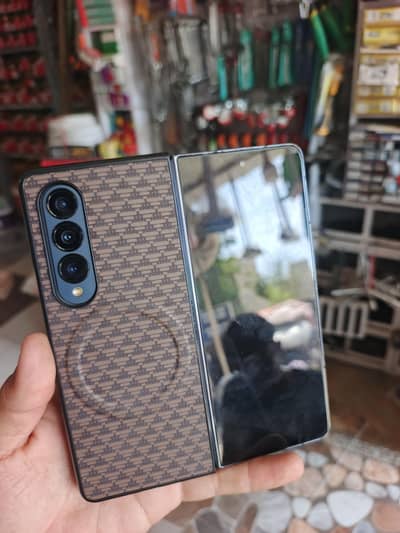 Samsung Galaxy Z fold 4 8/256 PTA approved