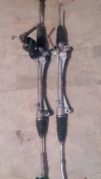 Toyota vitz yaris steerings box