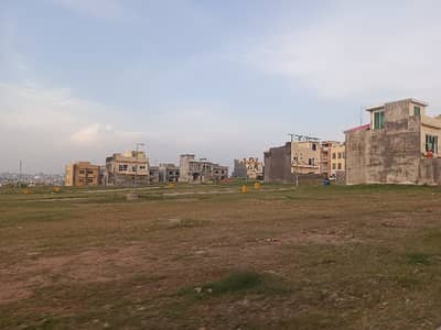 J Block 8 Marla Plot Available For Sale