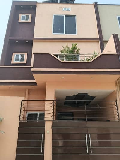 4 Marla Luxury House On Hot Location Of Lahore Gajumata Metro Station