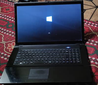Clevo W270HU laptop