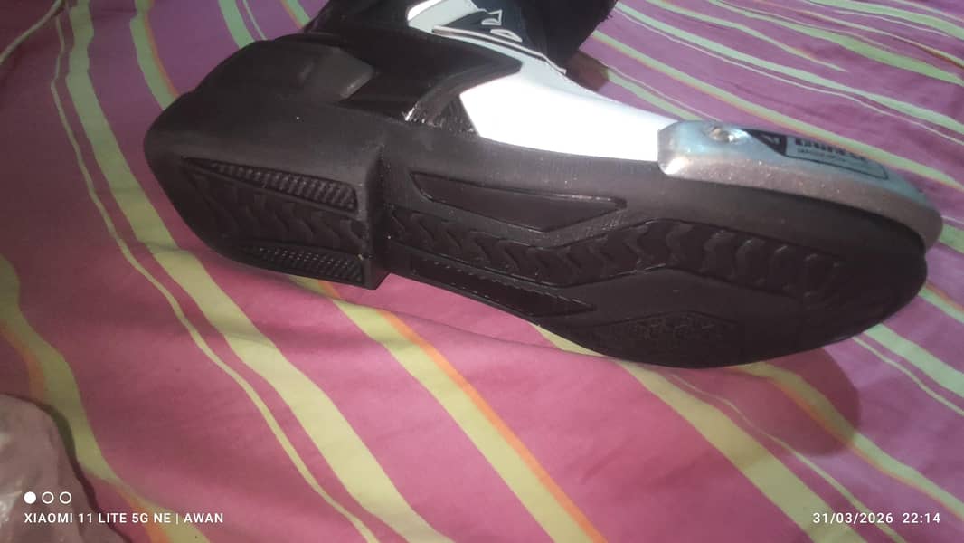 shoes 6