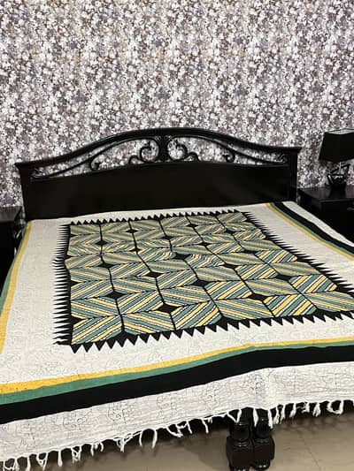 King size bed