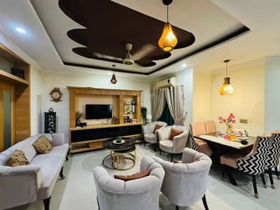 10 Marla House Available For Sale In Bahria Town Phase 6