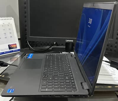 Laptop Dell latitude 3520 11th generation i5