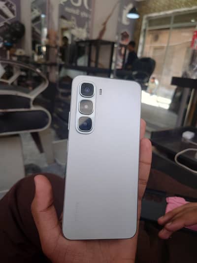 Infinix hot 60i
