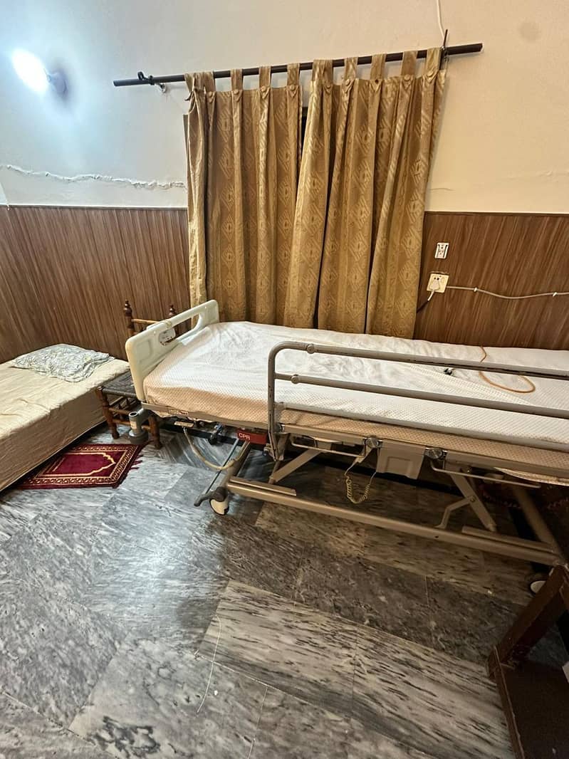 Patient Bed (Fully Automatic) 2