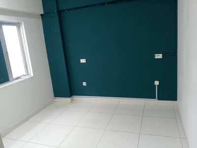 Office for rent 1280 sq feet badar commercial dha phase 5 Karachi