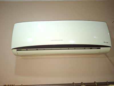 Mitsubishi 1.5 Ton Non Inverter AC in Excellent Condition