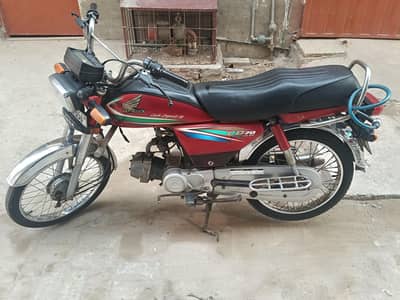 Honda CD-70, Model 2016, Red Color, Everything 100% Original
