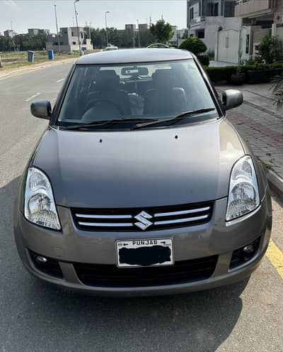 SUZUKI SWIFT DLX 1.3 (MANUAL)