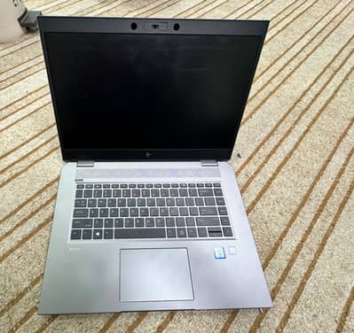 HP ZBook Studio G5 | Xeon E-2186 (Same like Core i9-8th) | 16GB-512GB