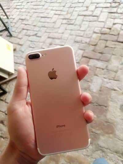 iphone 7plus (exchange possible)