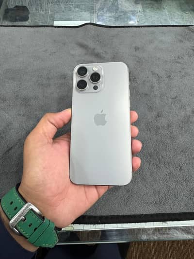 iPhone 15 Pro Max Sim time 4 month