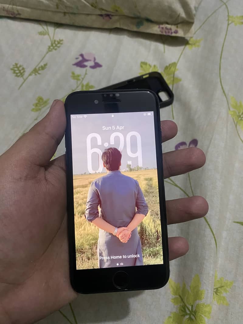 iPhone SE 3rd generation 2