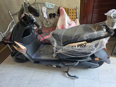 Evee S1 Pro Urgent For Sale | Evee  S1 Pro | 300KM Used Only
