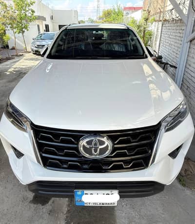 Toyota Fortuner G 2025