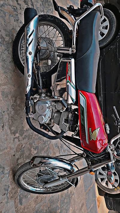 Honda 125 silver edition WhatsApp number 03292264339