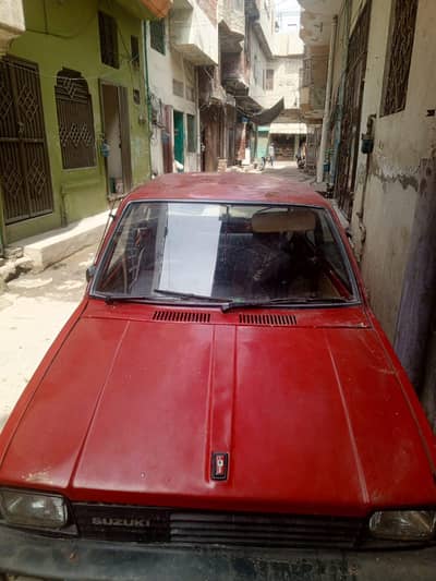 car Lahore kot Abdul Malik 40 fotta bazaar ma ha
