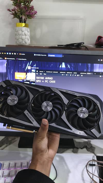 RX 6700XT ASUS ROG STRIX ( S TIER VARIANT) 12GB 10/10 CONDITION