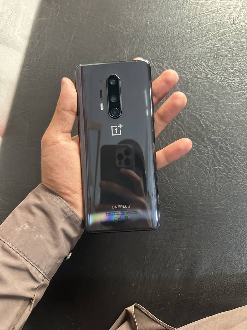 One plus 8 pro 0