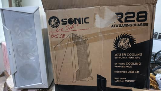 PC WHITE CASE SONIC R28 WITH 3 PRE BUILTIN FANS AND 1 EXTRA FAN