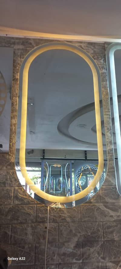 Moder LED Backlit oval mirror -  Touch sensor | waterproof