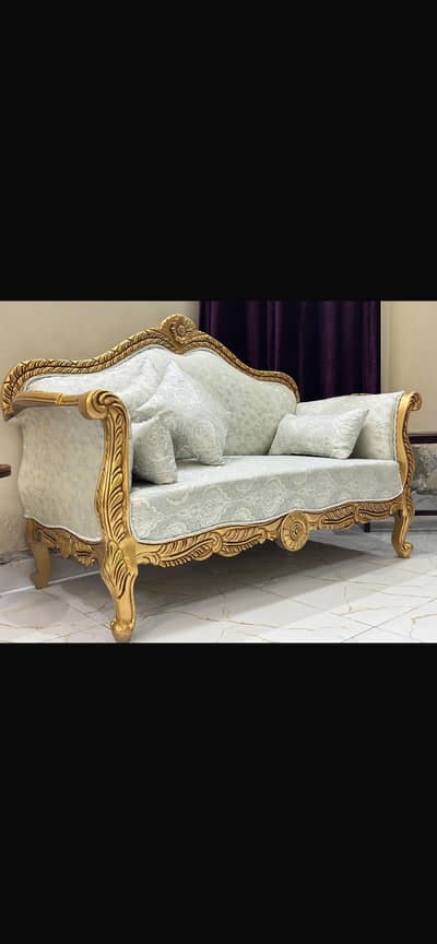 7 seater pure wooden sofa set for sale urgently condition is very good