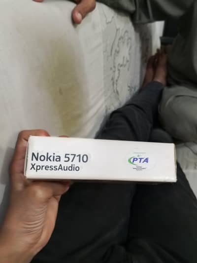 nokia 5710 express audio brand new condition
