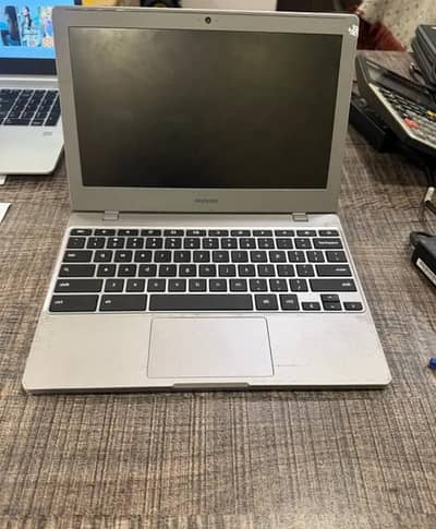 Samsung Chromebook 4