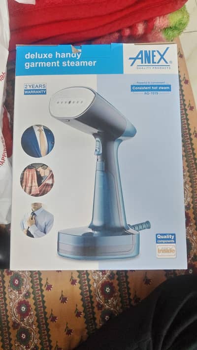Delux Handy Garment Steamer