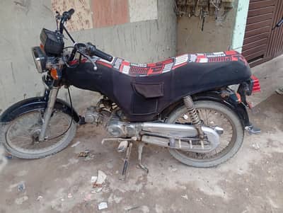 All ok good condition koye fault nhi hai super star 2008 Ka model hai