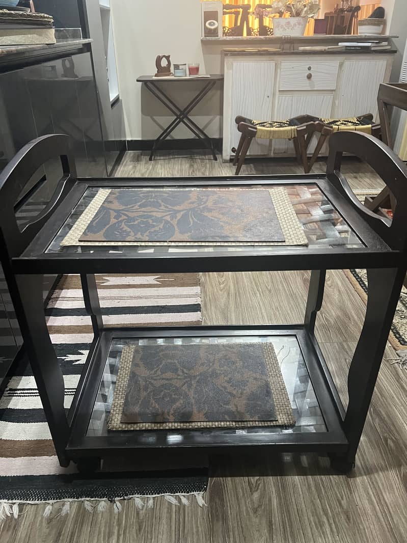 Tea Trolley (Serving) 1